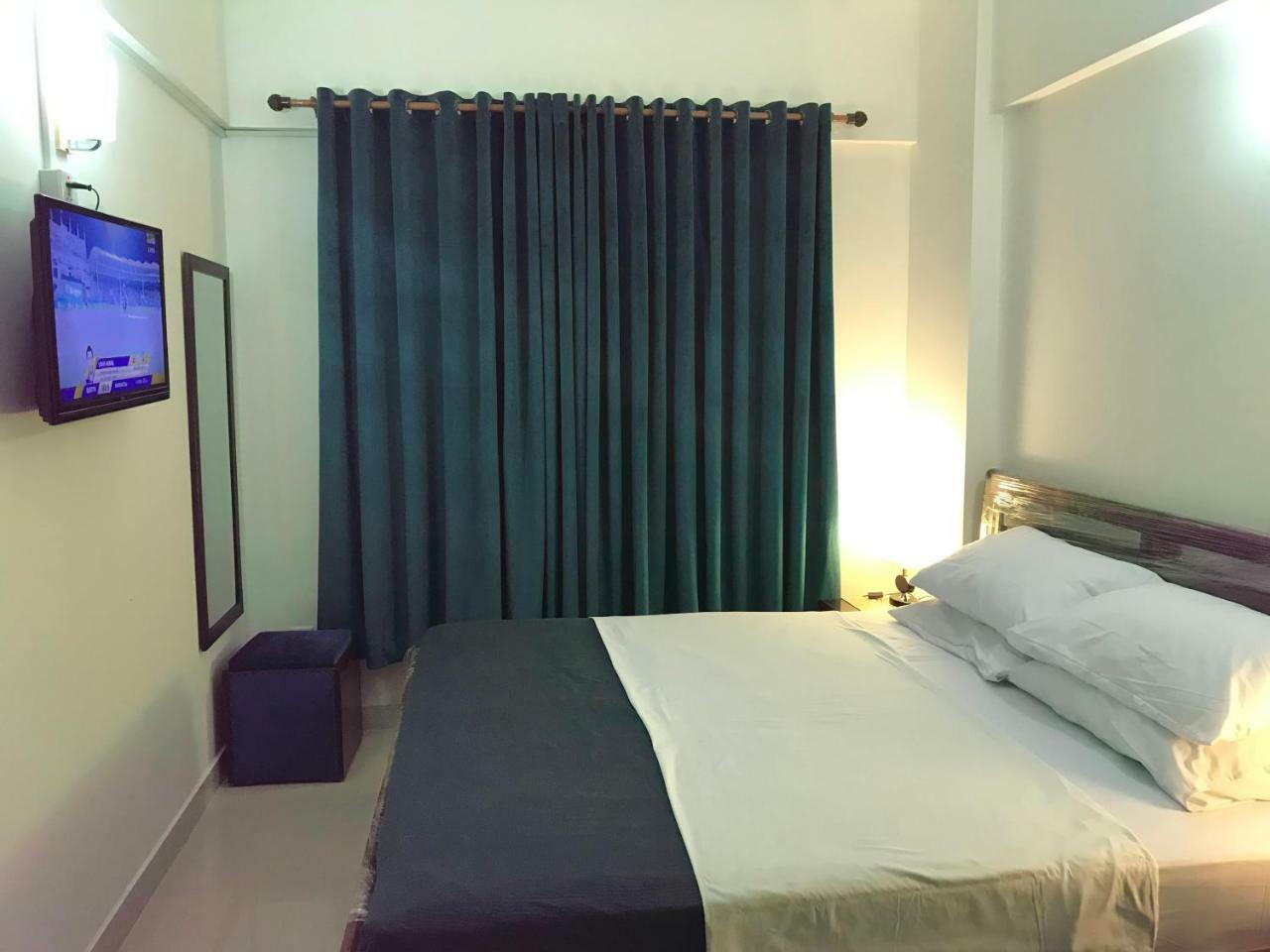 Beach View Service Apartments Карачі Екстер'єр фото